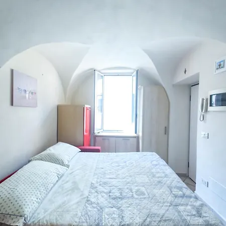 Apartment La Casa Di Patrick Riva Ligure
